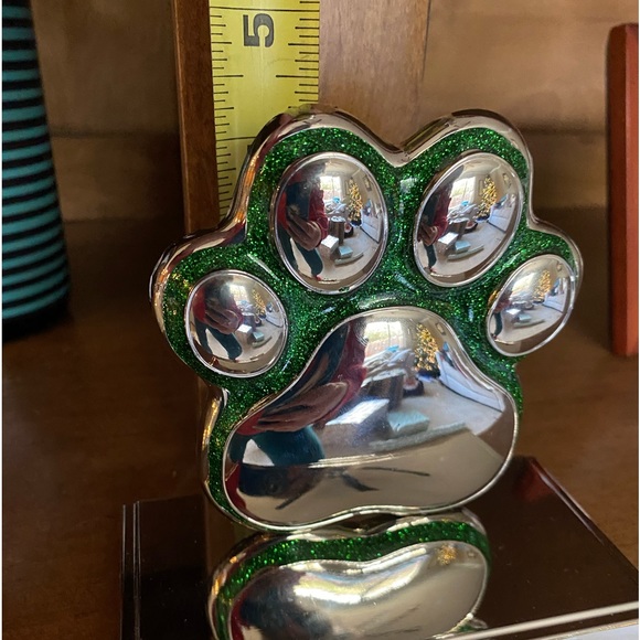 FOUR PIECE SET- Pet Stockings and Hangers - Picture 4 of 7